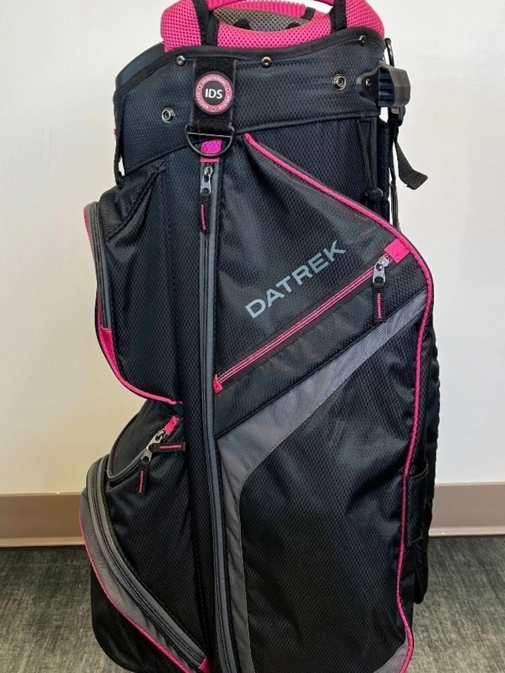 Datrek Titleist Women’s 15 Way Divide Golf Bag 9 Pockets & FAST SHIPPING - Picture 2 of 6